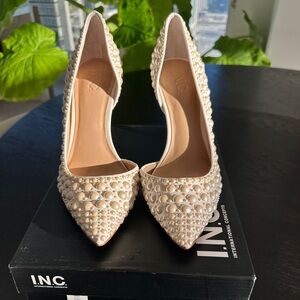 BRAND NEW INC International Concepts Women's Beige Embellished Heels